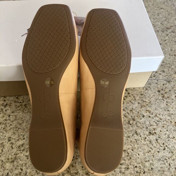 Jessica Simpson Mandalaye Criss-Cross Ballet Flats Size 6 Natural Sleek Leather - Picture 8 of 9